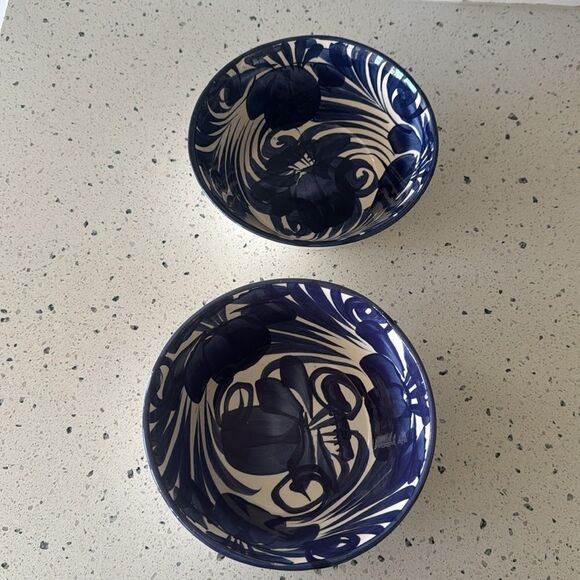 Talavera Set of Two Blue and White Ceramic Bowls Hand-Painted Made in Mexico New - Picture 2 of 8